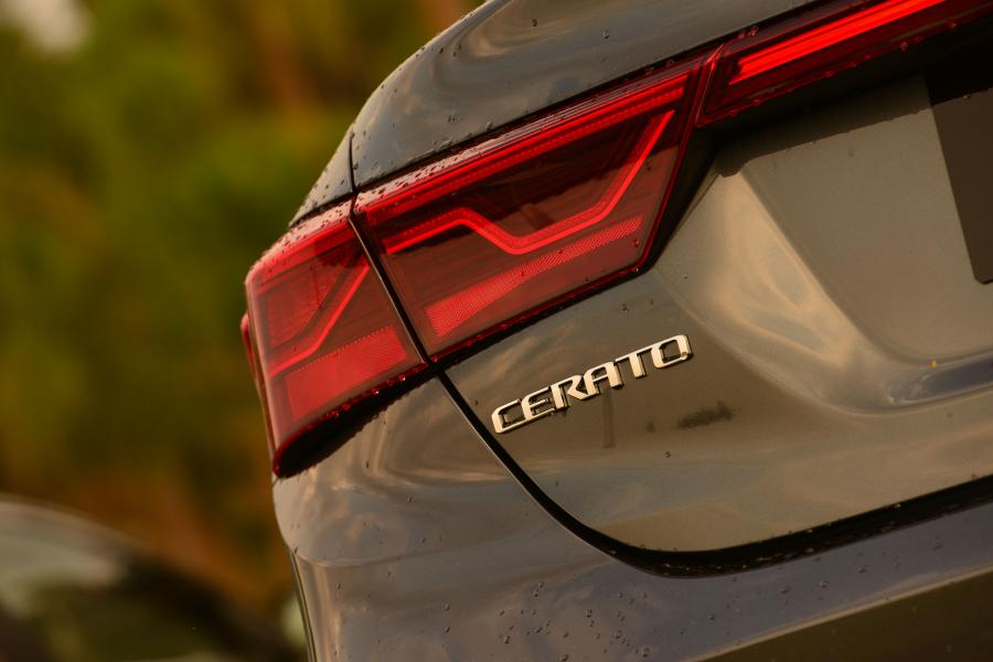 Детали экстерьера Kia Cerato 2.0 2019 года  (LA) (фото 3 из 40)